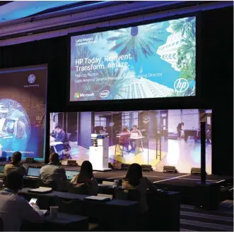  ??  ?? Clientes, socios y ejecutivos asistieron al HP Latin America Customer Forum en Miami, Florida.