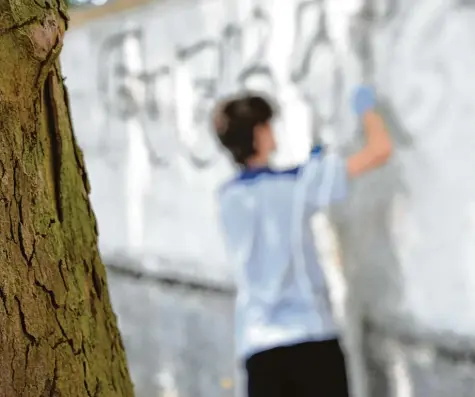  ?? Foto: Philipp Kiehl ?? Illegale Graffiti nehmen in der Stadt zu.