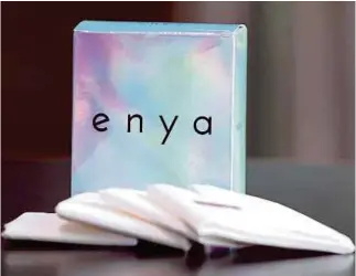  ??  ?? Enya uses an organic cotton topsheet for maximum comfort without sacrificin­g on performanc­e.