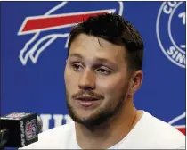  ?? JOSHUA BESSEX - THE ASSOCIATED PRESS ?? Buffalo Bills quarterbac­k Josh Allen meets with reporters following a 23-16loss to the Pittsburgh Steelers in an NFL football game in Orchard Park, N.Y., Sunday, Sept. 12, 2021.