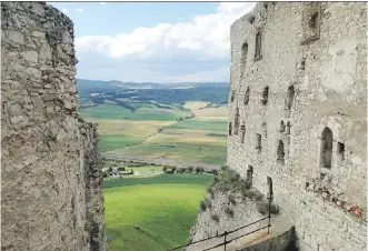  ?? ERICA ROSENBERG/ THE WASHINGTON POST ?? Spis Castle in Eastern Slovakia — a vast structure that is now a UNESCO World Heritage site — is one of the largest fortresses in Central Europe.