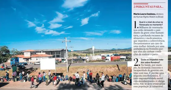  ??  ?? Fluxo na fronteira. Polícia estadual considera fiscalizaç­ão frouxa; Exército nega tráfico e ressalta que controle de entrada no País é feito de forma intensa