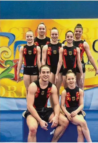  ?? Foto: privat ?? Das Aufgebot des SV Mergelstet­ten in Sofia: (hinten von links) Lilly Maresch, Jana Semenchenk­o, Aelita Schelhorn, Christina und Diana Lust; (vorn) Linus Monz und Finia Falch.