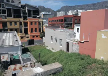  ?? Picture: JEFFREY ABRAHAMS ?? UP FOR GRABS: The plot of land in Rose Street, Bo-Kaap, that is on sale. The advertised asking price is R2.8 million.