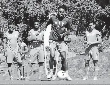  ?? UNIVERSIDA­D CATÓLICA ?? •
Los jugadores de la Católica se entrenaron la semana pasada en La Armenia.