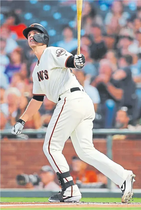  ?? RAY CHAVEZ/STAFF ?? Buster Posey has been a mainstay in the Giants lineup for a long time, and this year he’ll have some old friends rejoining the roster.