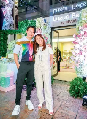  ?? ?? Hosted by founders Dr Z and Aivee Teo, Luxuri Pets treated fur pals and parents to a day of fun at Forbestown for its first anniversar­y