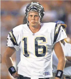  ?? FILE PHOTO BY ROBERT HANASHIRO, USA TODAY SPORTS ?? Leaf went 3- 6 and threw 15 intercepti­ons as a rookie in 1998 with the Chargers, who had drafted him second overall.