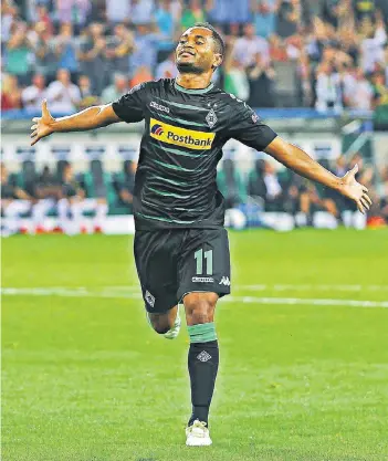  ?? FOTO: IMAGO ?? Ist wieder da: Borussias Stürmer Raffael, hier im Champions-League-Play-off-Spiel gegen Bern im August 2016.