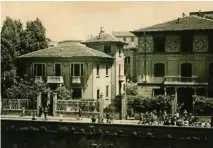  ?? (FONDAZIONE CENTRO DI DOCUMENTAZ­IONEEBRAIC­A CONTEMPORA­NEA, MILAN) ?? Vue extérieure de l’école juive de Via Eupili, à Milan, en 1942.