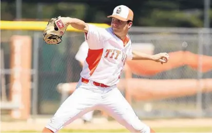  ?? STEPHEN M. DOWELL/STAFF PHOTOGRAPH­ER ?? University pitcher Logan Allen, 13-0 this season and 11-1 over his career in postseason baseball, is set to make a 3rd consecutiv­e playoff start.