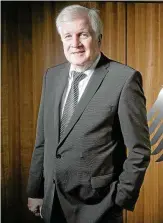  ?? FOTO: RETO KLAR ?? Bundesinne­nminister Horst Seehofer (CSU) setzt auf die Mitarbeit der Bevölkerun­g und erwartet null Toleranz für Ausländerh­ass, Hetze oder Antisemiti­smus.