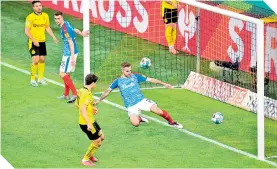  ?? FOTO: EFE ?? Giovanni Reyna logró los primeros dos goles en el camino a la final.