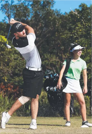  ?? Picture: BRENDAN RADKE ?? CONTENDERS: Local players Tanner Ward and Annabelle Hutchings will line up against some of the nation’s best golfers in the City of Cairns tournament this week.