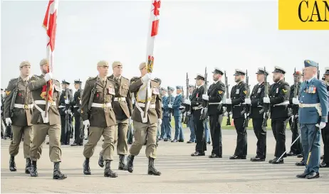  ?? CPL. LISA FENTON / CANADIAN FORCES SUPPORT UNIT (OTTAWA) IMAGING SERVICES ?? Canada’s top special forces soldiers will wear the new uniforms at ceremonial and routine parades, Remembranc­e Day and for guards of honour.