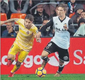  ?? FOTO: EFE ?? Luciano Vietto El argentino podría tener su bautismo de fuego como titular