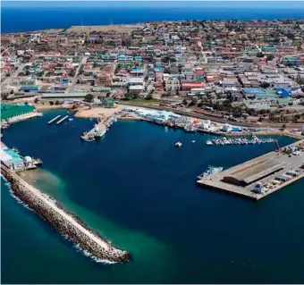  ??  ?? The Port of Mossel Bay is the number one port for the second year running, as far as customer satisfacti­on is concerned.