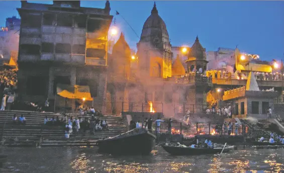  ?? PHOTOS: SHARRON J. SIMPSON ?? India offers a feast of memories, including the burning ghats in Varanasi.