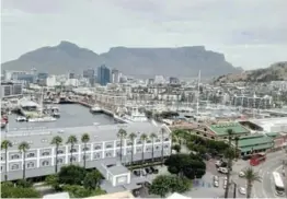  ??  ?? A stunning view of Table Mountain from the Cape Wheel.