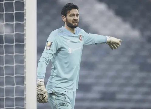  ??  ?? 0 Craig Gordon has been unhappy at not keeping more clean sheets with Hearts this season