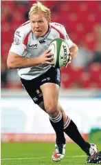  ?? Picture: GALLO IMAGES ?? DRESSED TO THE NINES: Ross Cronjé (above) and Faf de Klerk give Lions options