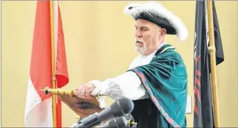  ?? FILE PHOTO ?? New Glasgow Town Crier Jim Stewart will be taking part in an internatio­nal event commemorat­ing the 100th anniversar­y of the end of the First World War.