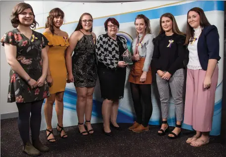  ??  ?? Sarah O’Dowd, Rachel Greene, Julie Furlong, Amy Smyth, Aisling Pender and Caoimhe Kehoe of the Wexford Camogie4Te­ens group are presented with their special recognitio­n award by national President Catherine Neary at the Camogie Associatio­n Volunteer and...