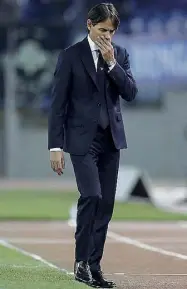  ??  ?? Inquieto Simone Inzaghi, 42 anni, tecnico laziale