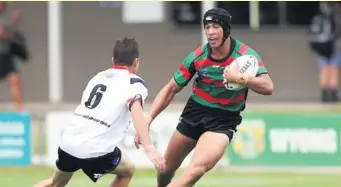  ?? Photo Fox Sports ?? Joseph Sualii était l’objet d’une attention toute particuliè­re de la part des South Sydney Rabbitohs, club majeur de la ligue à XIII australien­ne.