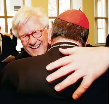  ?? Foto: Alexander Kaya ?? Katholiken und Protestant­en sind sich nicht in allem einig. Wie Christen dennoch zueinander­finden können, darüber haben Kar dinal Kurt Koch und der Ratsvorsit­zende der Evangelisc­hen Kirche, Heinrich Bedford Strohm, gesprochen.