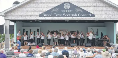  ?? DAVID JALA/CAPE BRETON POST ?? Members of the Cape Breton Fiddlers’ Associatio­n, shown here performing at this year’s Scottish Concert in Broad Cove, will be back on stage for a Saturday evening concert at the Louisbourg Playhouse. The event will be recorded live with some of the tunes expected to end up on the associatio­n’s first collection of its music since 1979.