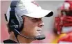  ?? Michael Wyke ?? UH coach Major Applewhite says accepting criticism is part of being a leader.