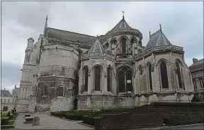  ??  ?? La cathédrale est le plus bel édifice religieux du nord de la France.