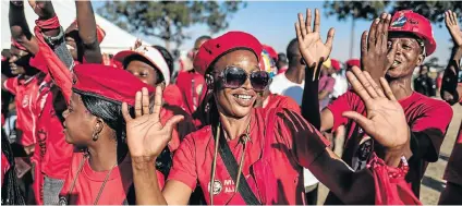  ?? Pictures: AFP ?? Supporters of MDC Alliance leader and opposition presidenti­al candidate Nelson Chamisa are seen at a campaign rally in Chitungwiz­a, a high-density suburb southeast of Harare. Chamisa has criticised SADC inaction on alleged polling irregulari­ties.