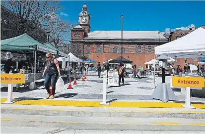  ?? CLIFFORD SKARSTEDT EXAMINER FILE PHOTO ?? Shopping at local farmers’ markets is a good way to support the community during the pandemic, Maggie Savage writes today.