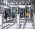  ?? ?? La difusión del teléfono de una periodista del New York Times generó críticas contra el Presidente.