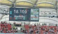  ?? FOTO: WOLFGANG FRANK/IMAGO IMAGES ?? Über 4000 Fans mehr hätten den Auftritt des VfB Stuttgart gegen Greuther Fürth in der Arena verfolgen dürfen.