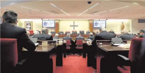  ?? IGNACIO GIL ?? Los obispos durante la reunión de la Asamblea Plenaria del pasado mes de marzo