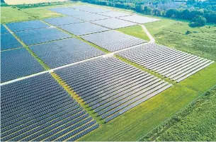  ?? JAMES MACDONALD/BLOOMBERG NEWS ?? Solar-generation costs have fallen consistent­ly for a decade, making investment more competitiv­e.