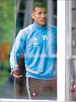  ??  ?? Jeison Murillo, en las instalacio­nes de A Madroa.