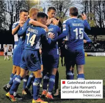  ?? THOMAS LANG ?? Gateshead celebrate after Luke Hannant’s second at Maidenhead