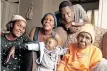  ?? JACQUES NAUDE ?? CENTENARIA­N Fastania Mashigo with her daughter Meseriya Mashigo, grandson Thabo Mashigo, granddaugh­ter Audrey Mashigo and great granddaugh­ter Phenyo Mashigo in their Soshanguve home. |
African News Agency (ANA)