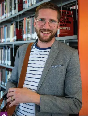  ?? Photo : Marta Guerrero ?? Félix Mathieu, professeur adjoint à l’université de Winnipeg en sciences politiques.