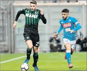  ?? FOTO: EFE ?? Domenico Berardi y Lorenzo Insigne, goleadores Tablas en el Sassuolo-Nápoles