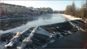  ??  ?? Fermoy weir.