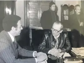  ??  ?? 1978 – A pre-Rhodesia Summit meeting at Castille between Prime Minister Dom Mintoff and American UN Ambassador Andrew Young. Catch your old columnist in the background…