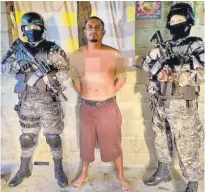  ??  ?? Buscado. Edwin Omar López, alias “Flaco”, cabecilla de la MS y prófugo de la justicia, fue capturado,