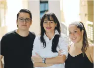 ??  ?? William José Amastha y Silvana Arcieri, estudiante­s de la Escuela de Arquitectu­ra, y Rossana Llanos, docente Investigad­or Universida­d del Norte.