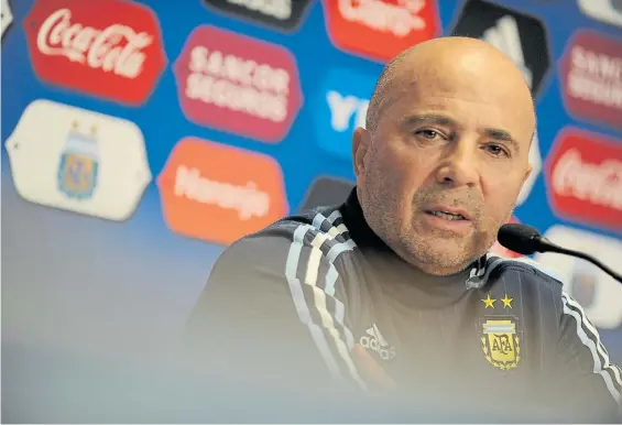  ?? MAXI FAILLA ?? Las Eliminator­ias, una obsesión. Sampaoli ya planifica el partido clave del 31 de agosto en el estadio Centenario, ante Uruguay.