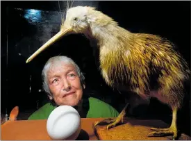  ?? PHOTO: GEORGE NOVAK ?? Queen’s Service Medal recipient Carole Long with kiwi Koro, which usually sits next to her piano at home. The Mount Maunganui woman has been honoured for her tireless conservati­on work.